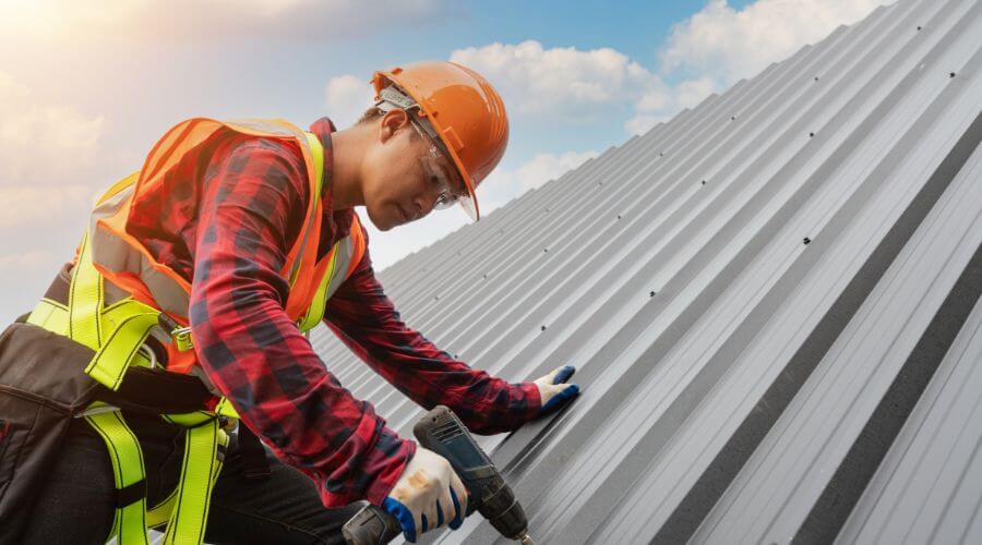 Professional Emergency Roof Repairs services in Percival, IA
